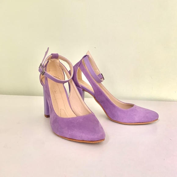 Suede Lilac Heels - Picture 4 of 4